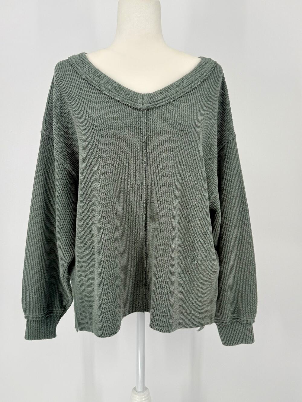 Aerie Green Oversized V Neck Waffle Knit Hi Low Sweatshirt Small
